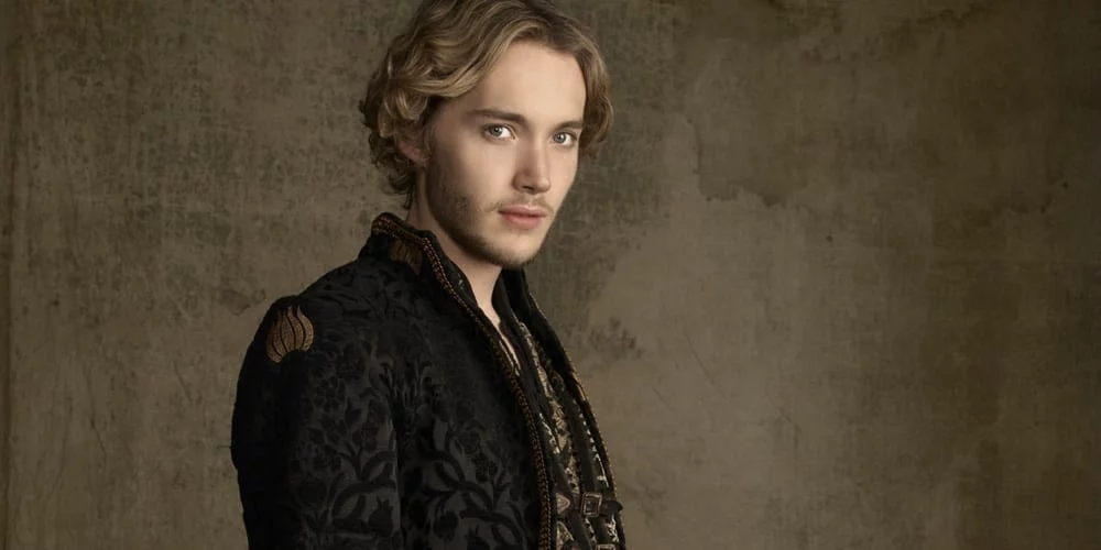 toby-regbo