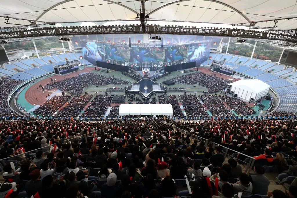 esports-revenue-billion