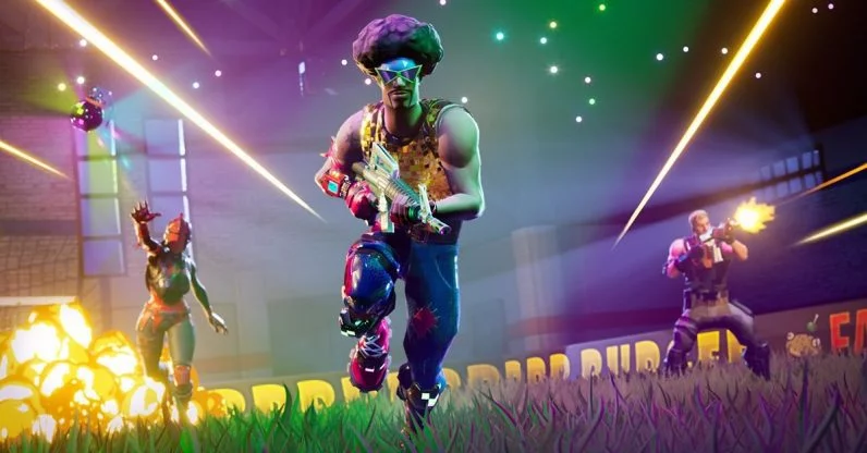 Microsoft fajëson Fortnite për rëniet në shitje