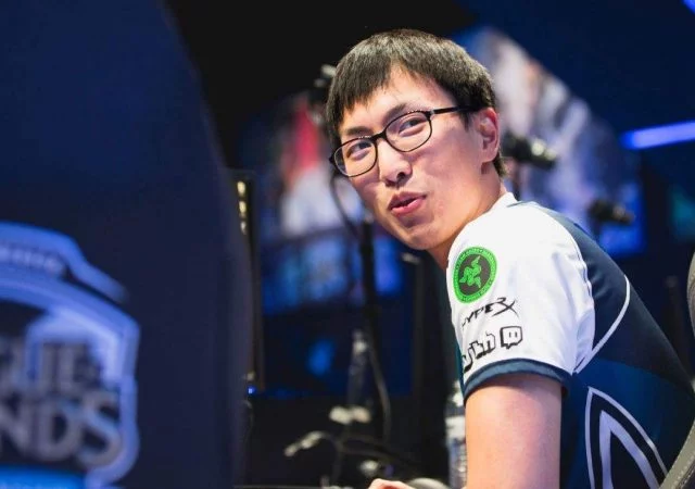 doublelift-dota-league-legends