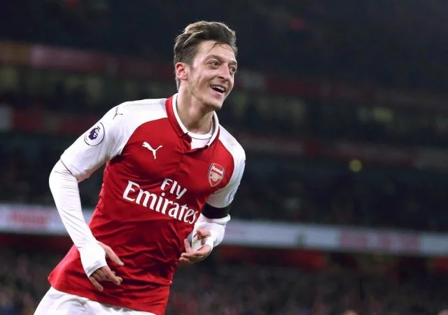 mesut-ozil-pes-2020
