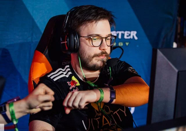 csgo-play-decade-happy