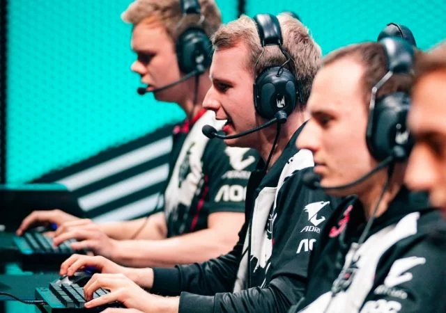 lec-spring-playoff-teams
