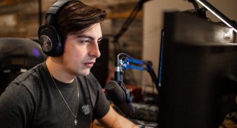 Shroud rikthehet në Twitch