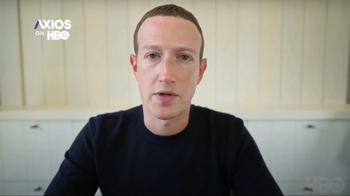Mark Zuckerberg: “App Store i Apple duhet ekzaminuar”