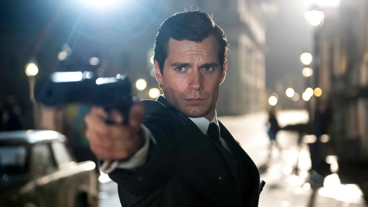 Henry Cavill do të luajë 007 ndonjë ditë