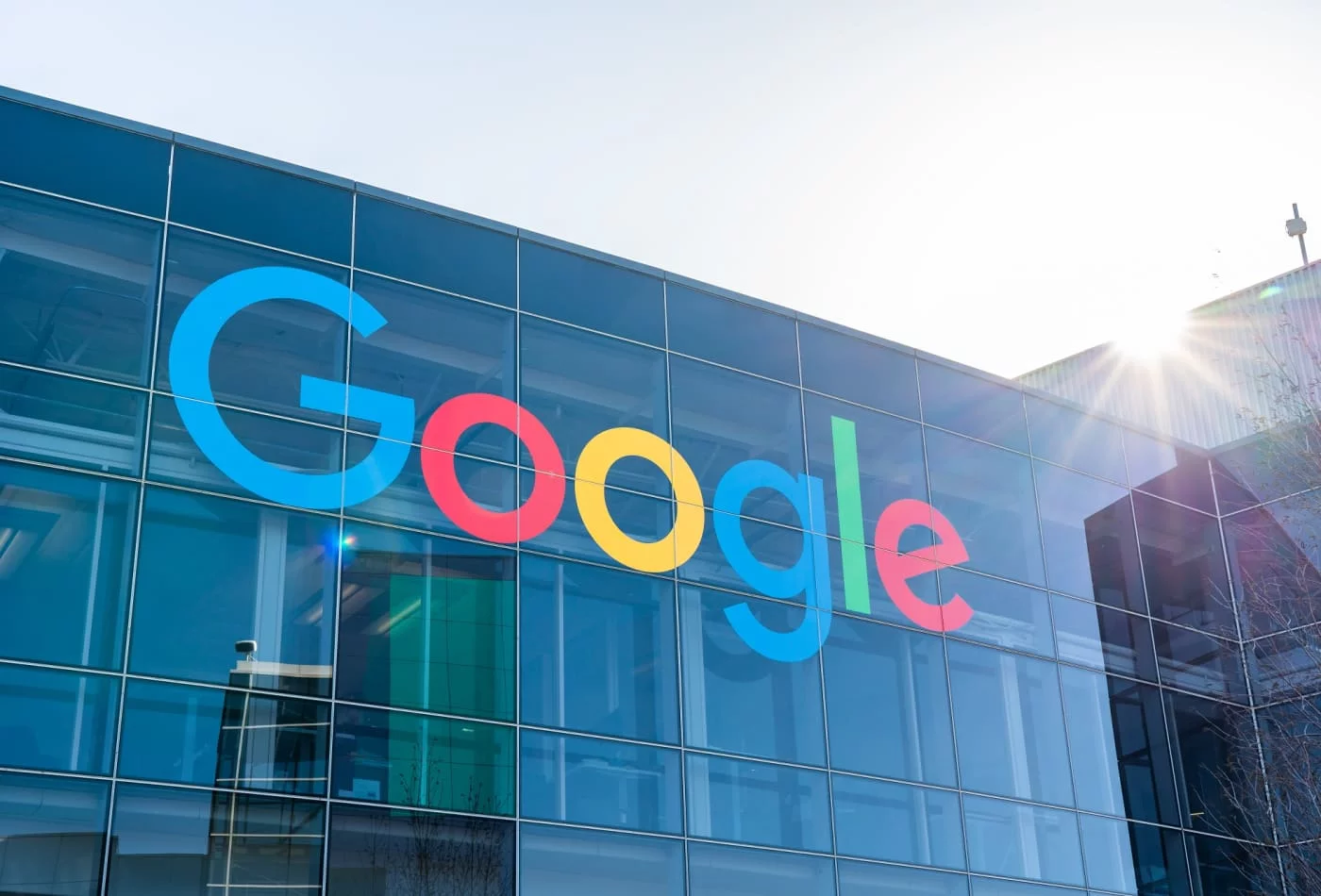 Google kthen disa nga zyrat në zona vaksinimi për COVID-19