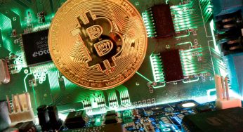 Bitcoin thyen rekorde dhe arrin të tejkalojë $60,000