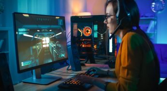 Ky gamer i propozon të dashurës nëpërmjet një Gaming PC por ka një problem